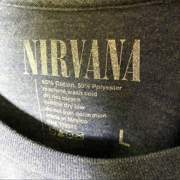 🚨4 Tee Shirt Bundle - Picture 8 of 15